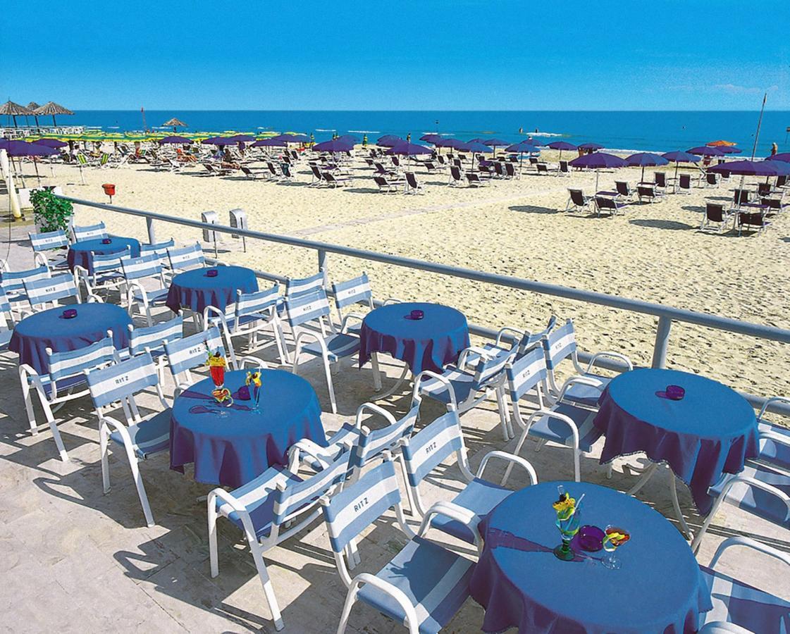 Residence Clipper Giulianova Εξωτερικό φωτογραφία
